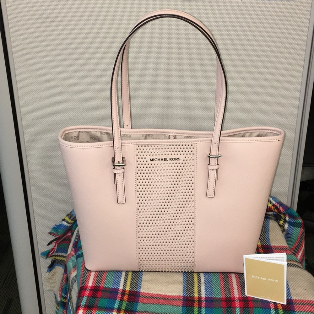 Tote, purse, carryall, handbag, shoulder bag,